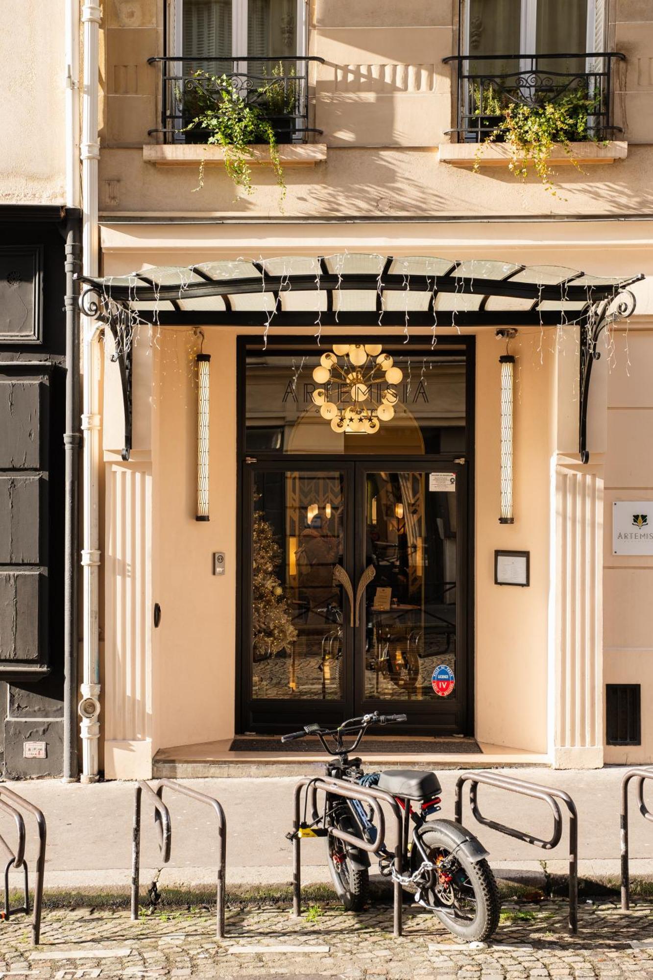 Hotel Artemisia Montmartre Paris Exterior foto